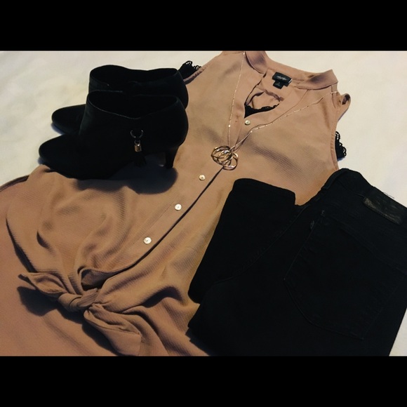 Sleeveless button down tunic top - Picture 4 of 4